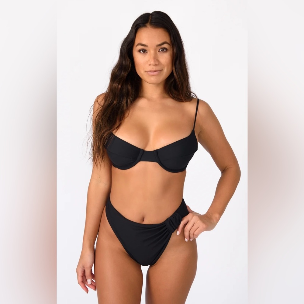 SKATIE Kate Top Style in Sundance Brown Pattern (last picture)